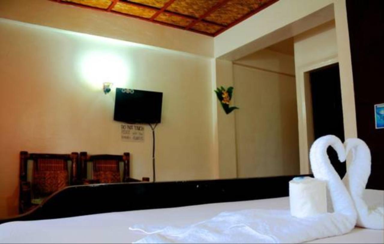 Seashore Beach Resort Puerto Galera Exterior foto